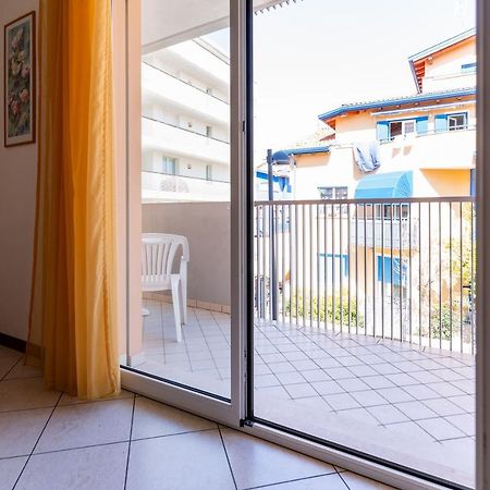Ca' Mira Apartments Caorle Exterior foto